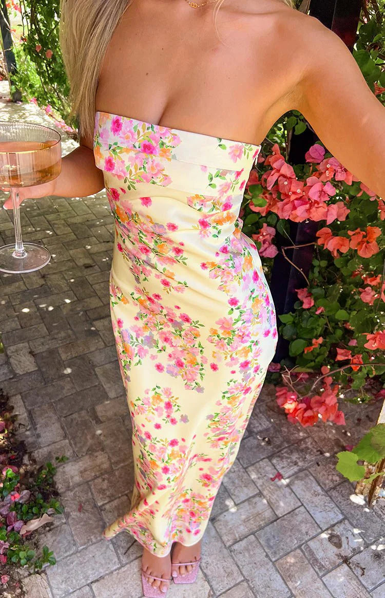 Blooming Escape Backless Maxi Dress
