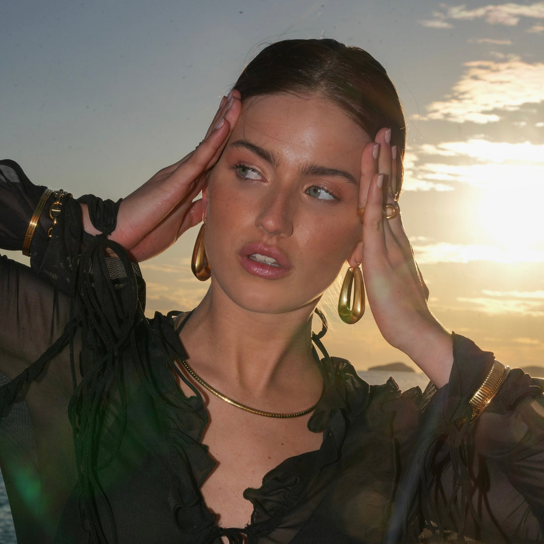 Bold Elegance Sculpted Hoop Earrings