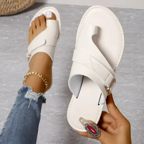 Stylish Horizon Buckle Sandals