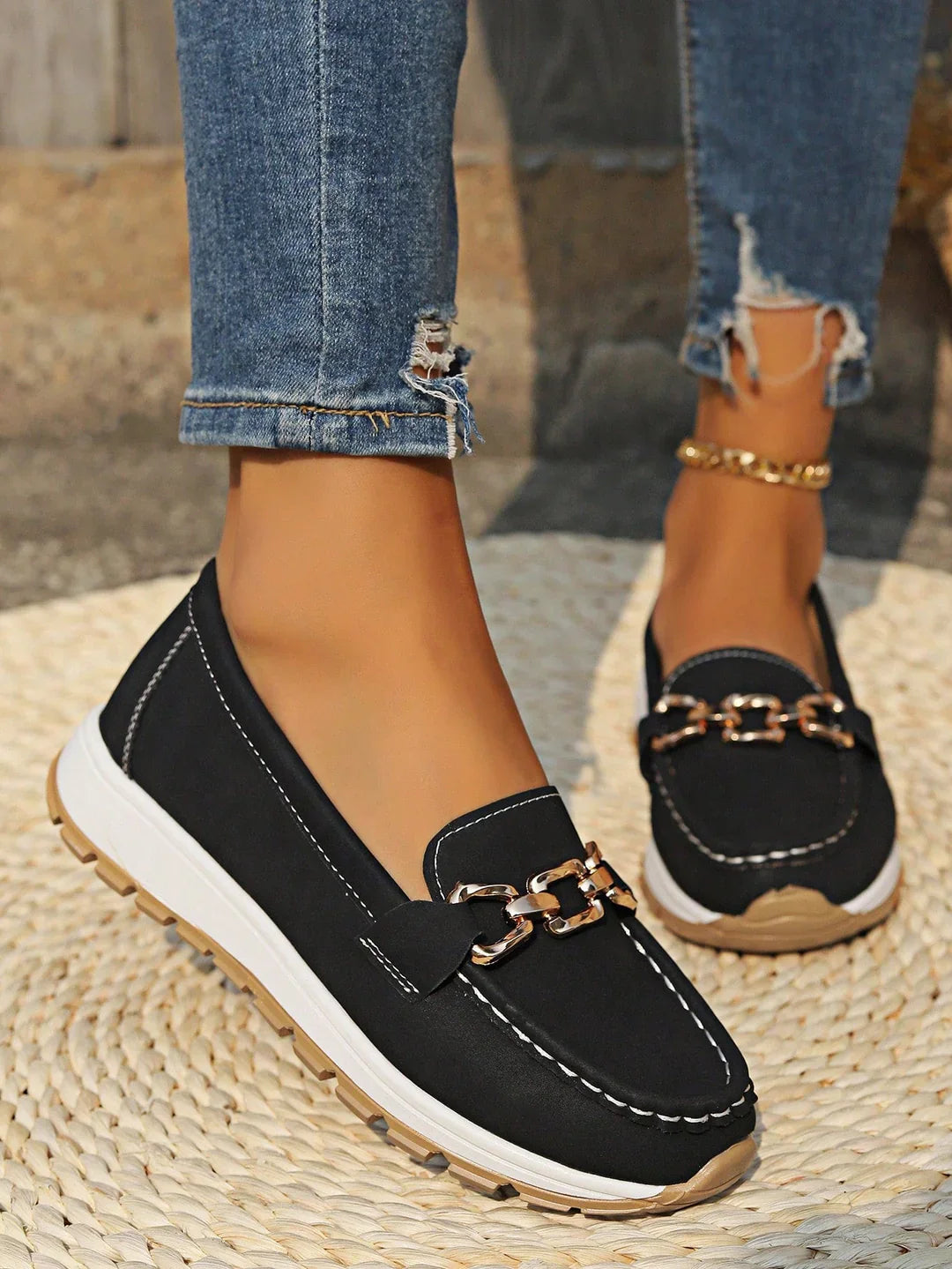 Stylish Horizon Chain Loafers