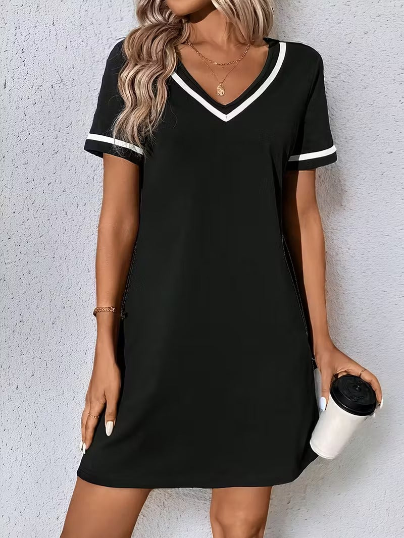 City Spirit Contrast-Trim Mini Dress