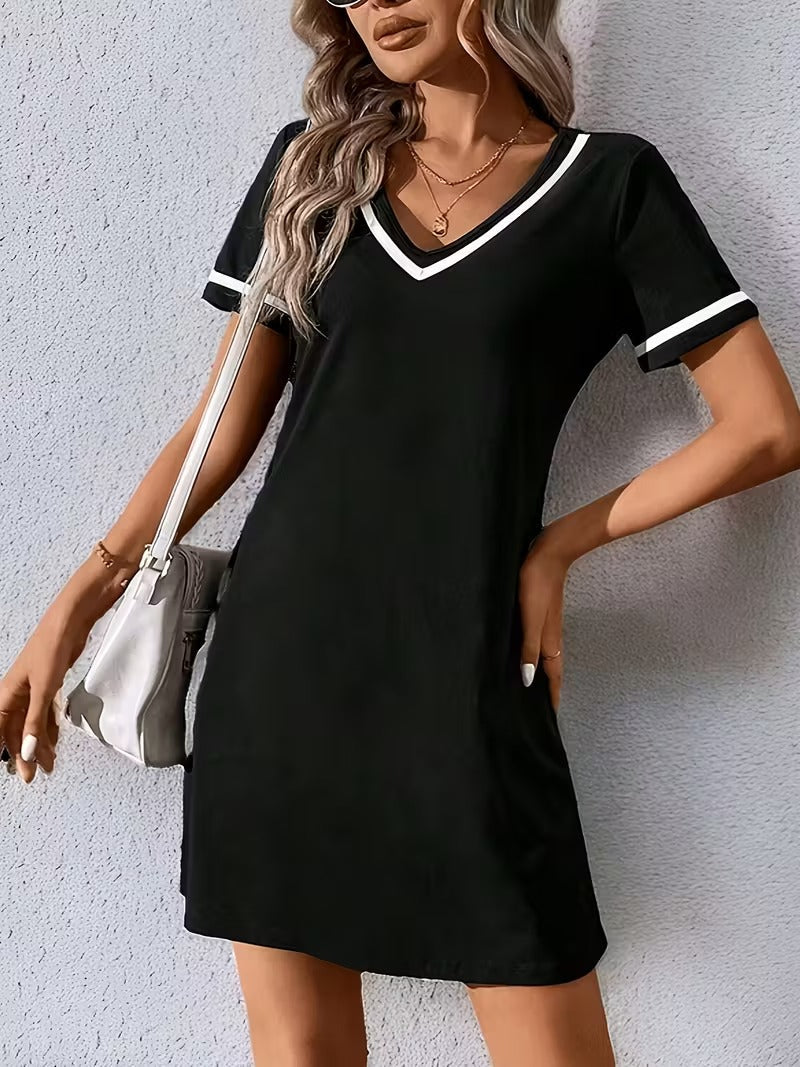 City Spirit Contrast-Trim Mini Dress