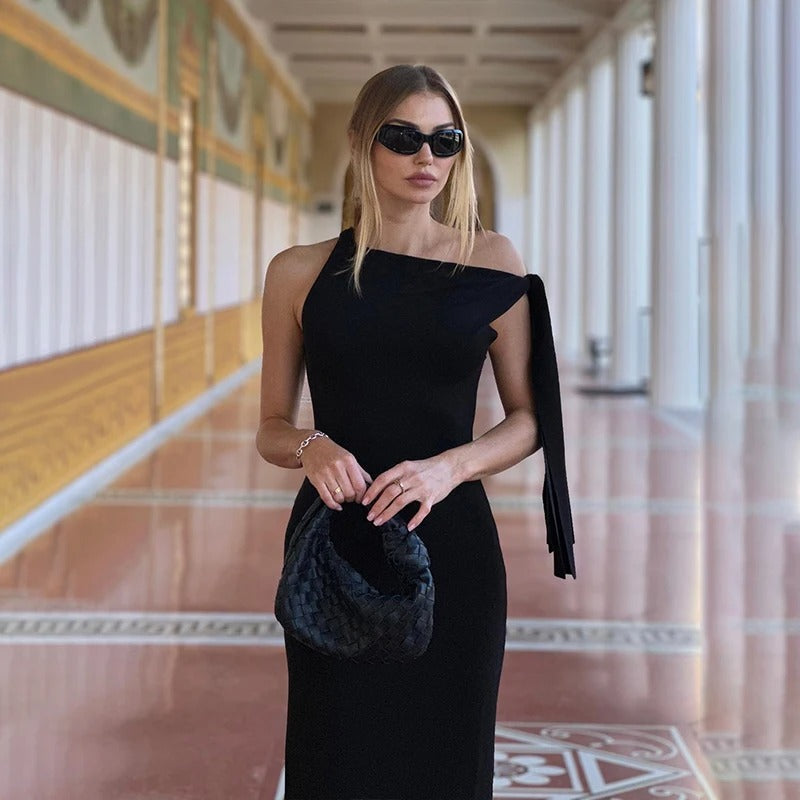 Elegant Tie-Shoulder Maxi Dress