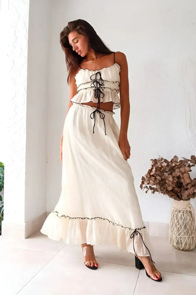 Romantic Whispers Ruffle Set