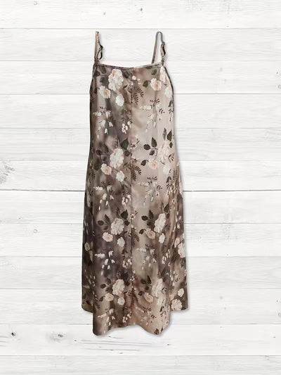 Serene Bloom Split Detail Maxi Dress