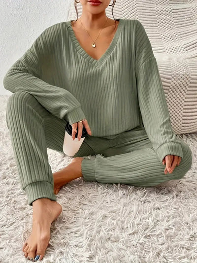 Serene Moments Ribbed Lounge Set