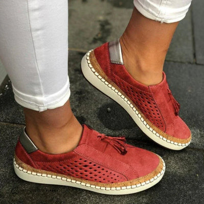 City Walk Perforated Tassel Sneakers