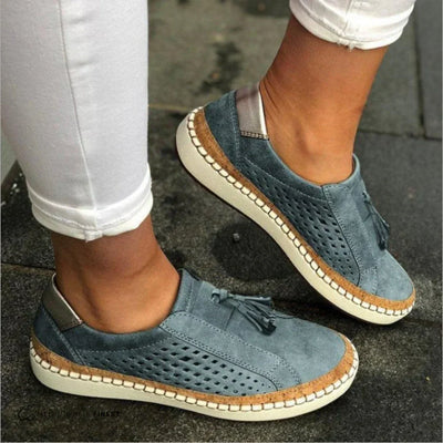 City Walk Perforated Tassel Sneakers
