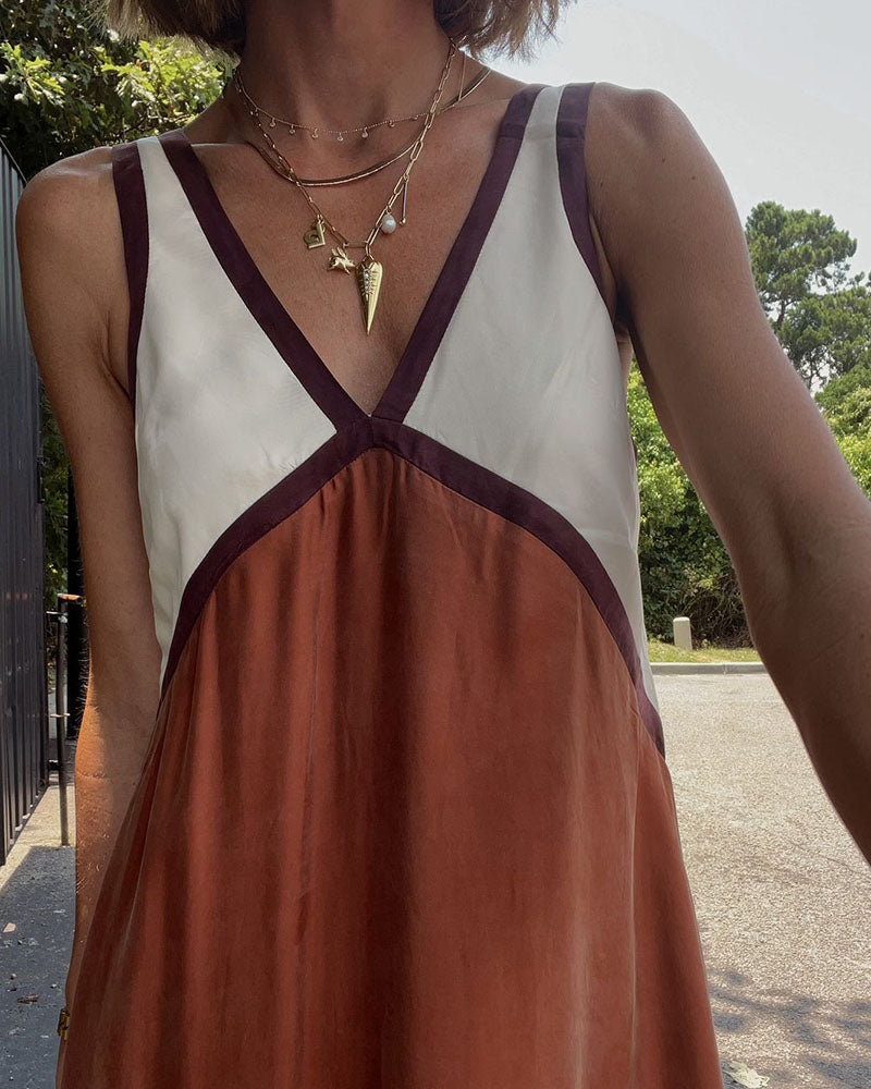 Bold Contrast Maxi Dress