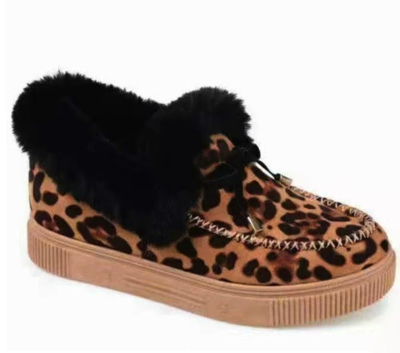 Cozy Allure Bow-Accent Platform Loafers