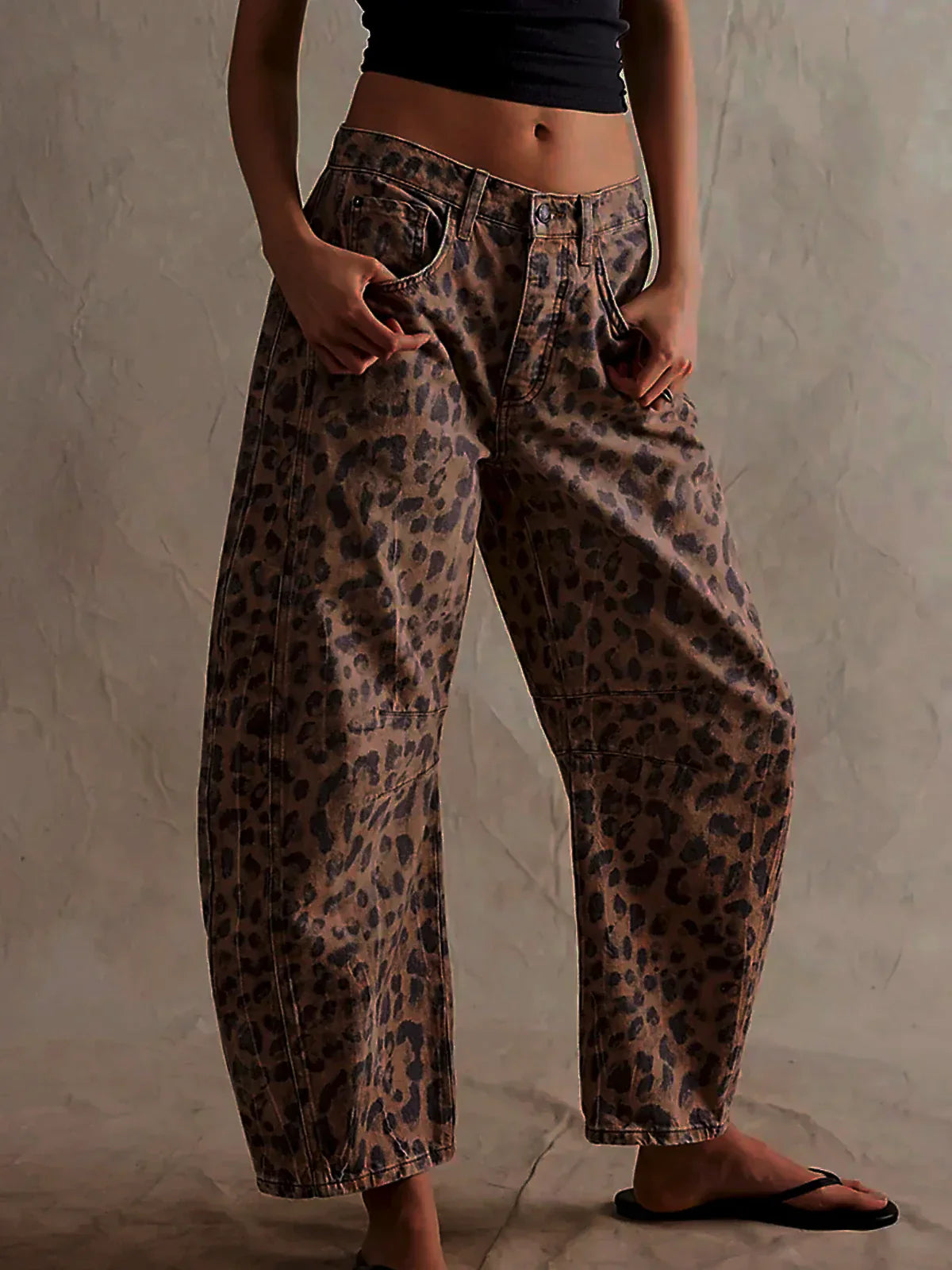 Wide-Leg Leopard Jeans